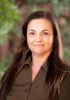 20251021-Christina-Headshots